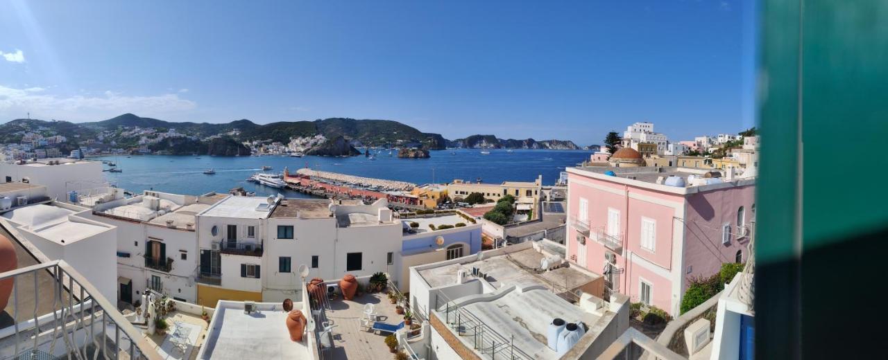 Visitponza - Olimpo Apartment *