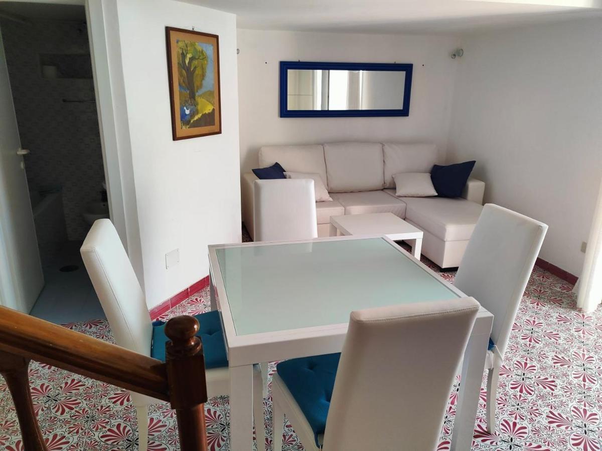 Visitponza - Olimpo Apartment *